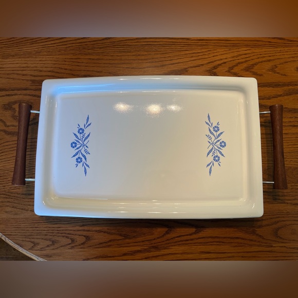 Corning Ware Broil and Bake Serving Tray Blue Corn Flower Pattern - Picture 1 of 5